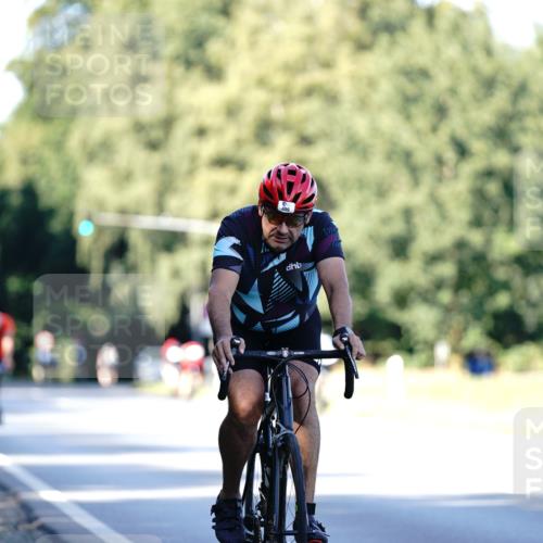 07.09.2025 - 19. Norderstedt Triathlon Michael Burmester http://msf.ph/oto/8842740 07.09.2025 15:51:08 Radfahren 409, 528, 1050, 1624 meine-sportfotos.de