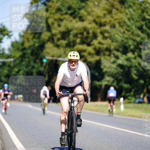 07.09.2025 - 19. Norderstedt Triathlon Michael Burmester http://msf.ph/oto/8842747 07.09.2025 12:56:26 Radfahren 312 meine-sportfotos.de