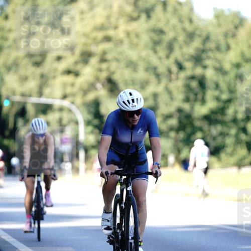 07.09.2025 - 19. Norderstedt Triathlon Michael Burmester http://msf.ph/oto/8842755 07.09.2025 15:51:17 Radfahren 940, 1076, 1513, 1604 meine-sportfotos.de