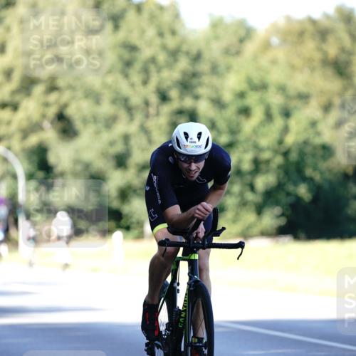 07.09.2025 - 19. Norderstedt Triathlon Michael Burmester http://msf.ph/oto/8842762 07.09.2025 15:51:20 Radfahren 523, 940, 1076, 1606 meine-sportfotos.de