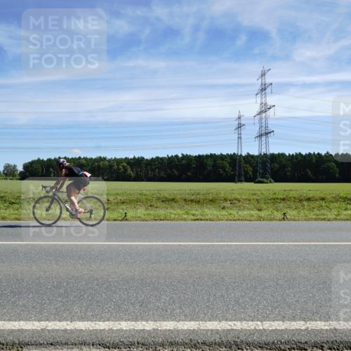 07.09.2025 - 19. Norderstedt Triathlon Michael Burmester http://msf.ph/oto/8842801 07.09.2025 12:34:00 Radfahren 272, 273, 852 meine-sportfotos.de