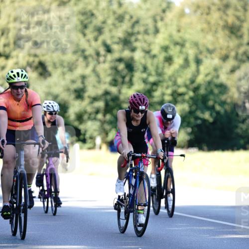 07.09.2025 - 19. Norderstedt Triathlon Michael Burmester http://msf.ph/oto/8842810 07.09.2025 15:51:38 Radfahren 390, 926, 1058, 1088, 1090, 1446, 1530 meine-sportfotos.de