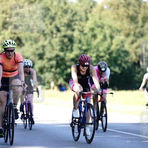 07.09.2025 - 19. Norderstedt Triathlon Michael Burmester http://msf.ph/oto/8842813 07.09.2025 15:51:38 Radfahren 390, 926, 1058, 1088, 1090, 1446, 1530 meine-sportfotos.de