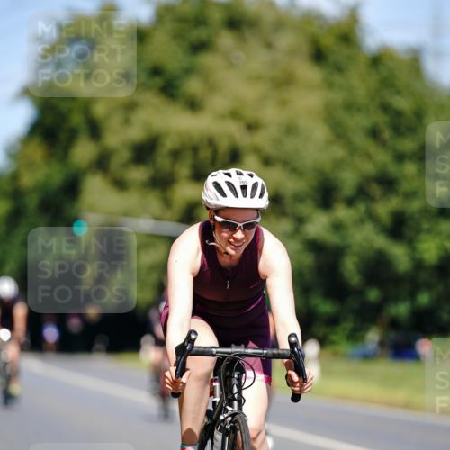 07.09.2025 - 19. Norderstedt Triathlon Michael Burmester http://msf.ph/oto/8842815 07.09.2025 12:56:46 Radfahren 265, 316, 327, 345 meine-sportfotos.de