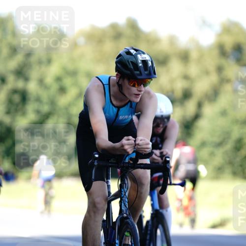 07.09.2025 - 19. Norderstedt Triathlon Michael Burmester http://msf.ph/oto/8842844 07.09.2025 15:51:43 Radfahren 390, 538, 550, 1058, 1060, 1088, 1090, 1446, 1530, 1565, 1595 meine-sportfotos.de