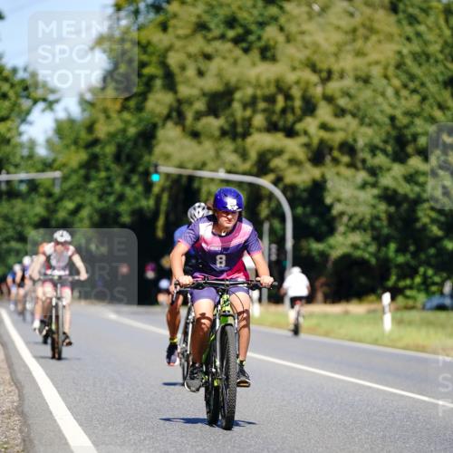 07.09.2025 - 19. Norderstedt Triathlon Michael Burmester http://msf.ph/oto/8842855 07.09.2025 12:56:55 Radfahren 141, 222, 322 meine-sportfotos.de