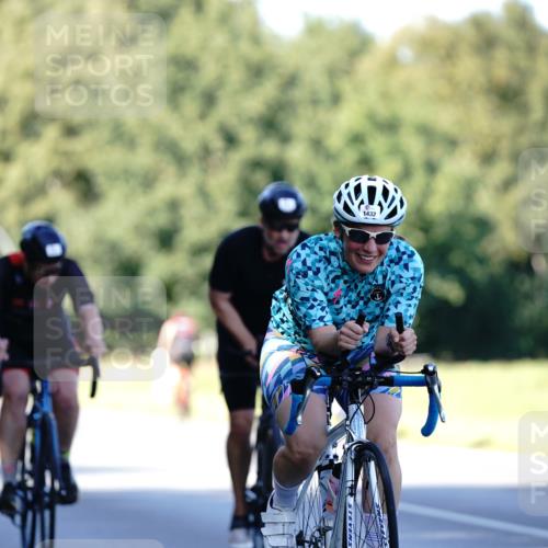07.09.2025 - 19. Norderstedt Triathlon Michael Burmester http://msf.ph/oto/8842858 07.09.2025 15:51:46 Radfahren 550, 1077, 1413, 1432, 1595 meine-sportfotos.de
