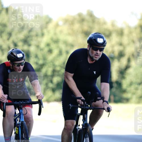 07.09.2025 - 19. Norderstedt Triathlon Michael Burmester http://msf.ph/oto/8842864 07.09.2025 15:51:47 Radfahren 1077, 1413, 1432, 1595 meine-sportfotos.de