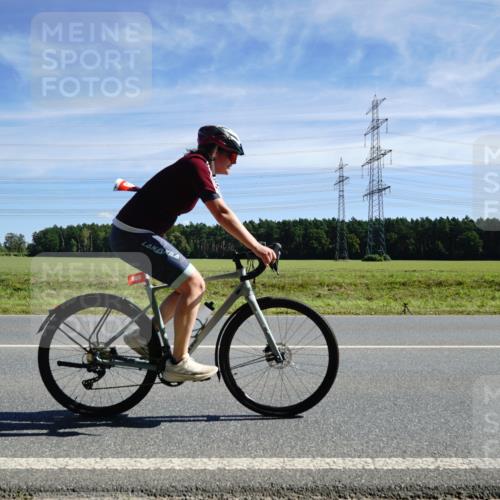 07.09.2025 - 19. Norderstedt Triathlon Michael Burmester http://msf.ph/oto/8842865 07.09.2025 12:34:22 Radfahren 809 meine-sportfotos.de