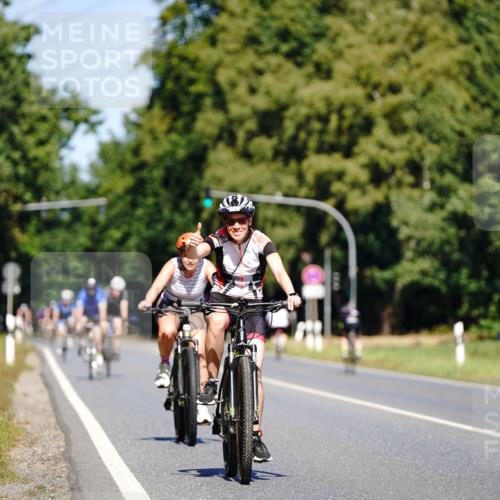 07.09.2025 - 19. Norderstedt Triathlon Michael Burmester http://msf.ph/oto/8842874 07.09.2025 12:56:59 Radfahren 222, 322, 1298 meine-sportfotos.de