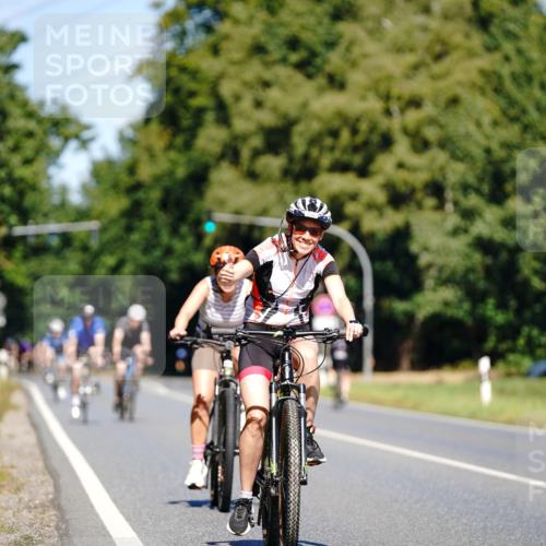 07.09.2025 - 19. Norderstedt Triathlon Michael Burmester http://msf.ph/oto/8842881 07.09.2025 12:56:59 Radfahren 222, 322, 1298 meine-sportfotos.de