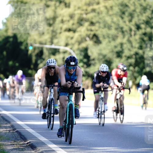 07.09.2025 - 19. Norderstedt Triathlon Michael Burmester http://msf.ph/oto/8842886 07.09.2025 15:51:57 Radfahren 408, 918, 1074, 1075, 1079, 1087, 1100, 1570 meine-sportfotos.de