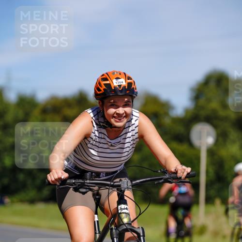 07.09.2025 - 19. Norderstedt Triathlon Michael Burmester http://msf.ph/oto/8842906 07.09.2025 12:57:03 Radfahren 1264, 1298 meine-sportfotos.de