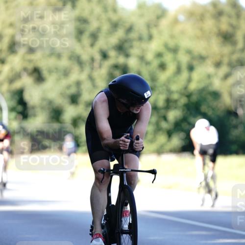 07.09.2025 - 19. Norderstedt Triathlon Michael Burmester http://msf.ph/oto/8842918 07.09.2025 15:52:02 Radfahren 431, 494, 918, 1079, 1087, 1100, 1103, 1455, 1545, 1570, 1610 meine-sportfotos.de