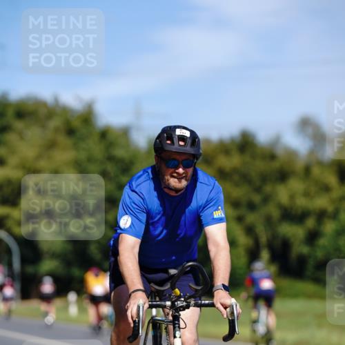 07.09.2025 - 19. Norderstedt Triathlon Michael Burmester http://msf.ph/oto/8842937 07.09.2025 12:57:08 Radfahren 197, 266, 315 meine-sportfotos.de