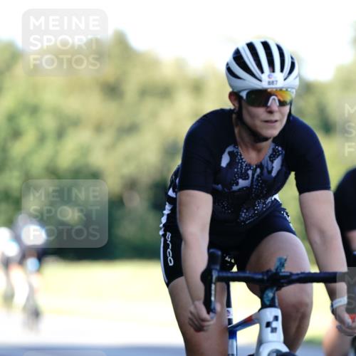07.09.2025 - 19. Norderstedt Triathlon Michael Burmester http://msf.ph/oto/8842946 07.09.2025 15:52:06 Radfahren 454, 494, 512, 887, 1052, 1103, 1591 meine-sportfotos.de