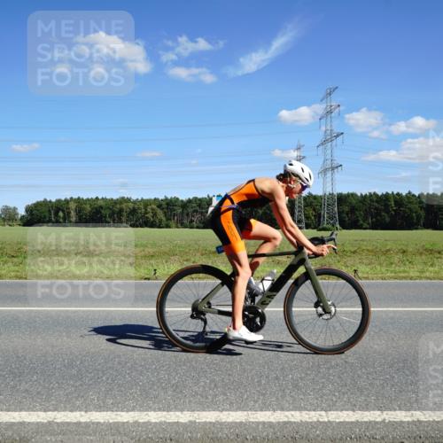 07.09.2025 - 19. Norderstedt Triathlon Michael Burmester http://msf.ph/oto/8842952 07.09.2025 14:41:27 Radfahren 373, 441, 896, 963, 1434 meine-sportfotos.de