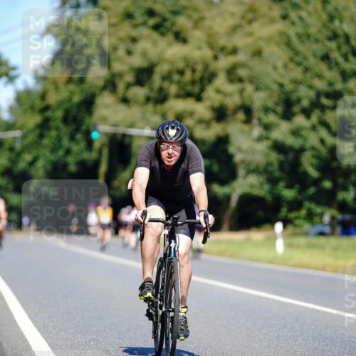 07.09.2025 - 19. Norderstedt Triathlon Michael Burmester http://msf.ph/oto/8842962 07.09.2025 12:57:14 Radfahren 706 meine-sportfotos.de