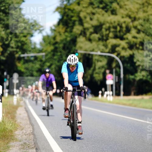 07.09.2025 - 19. Norderstedt Triathlon Michael Burmester http://msf.ph/oto/8842990 07.09.2025 12:57:28 Radfahren 328 meine-sportfotos.de