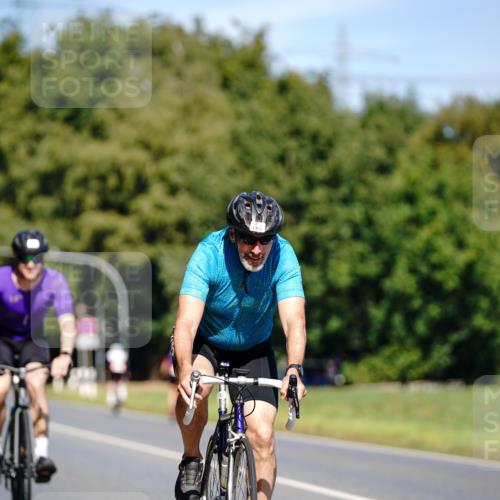 07.09.2025 - 19. Norderstedt Triathlon Michael Burmester http://msf.ph/oto/8843010 07.09.2025 12:57:31 Radfahren 298, 328, 1352 meine-sportfotos.de
