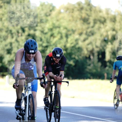 07.09.2025 - 19. Norderstedt Triathlon Michael Burmester http://msf.ph/oto/8843050 07.09.2025 15:52:44 Radfahren 376, 515, 520, 535, 1056, 1096 meine-sportfotos.de