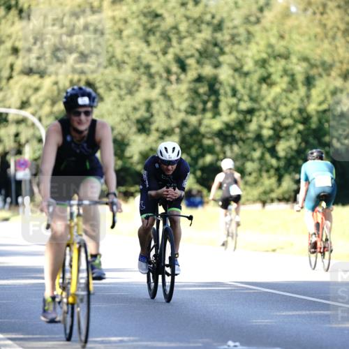 07.09.2025 - 19. Norderstedt Triathlon Michael Burmester http://msf.ph/oto/8843055 07.09.2025 15:52:45 Radfahren 376, 515, 520, 535, 1056, 1096 meine-sportfotos.de