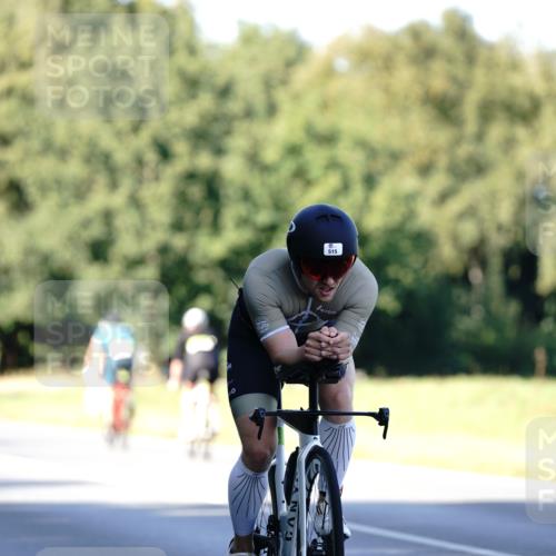 07.09.2025 - 19. Norderstedt Triathlon Michael Burmester http://msf.ph/oto/8843065 07.09.2025 15:52:47 Radfahren 376, 515, 520, 535, 956, 1056, 1096 meine-sportfotos.de