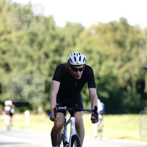 07.09.2025 - 19. Norderstedt Triathlon Michael Burmester http://msf.ph/oto/8843072 07.09.2025 15:52:48 Radfahren 515, 520, 535, 956, 1056, 1096 meine-sportfotos.de
