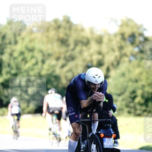 07.09.2025 - 19. Norderstedt Triathlon Michael Burmester http://msf.ph/oto/8843090 07.09.2025 15:52:55 Radfahren 1433, 1582, 1586, 1612 meine-sportfotos.de