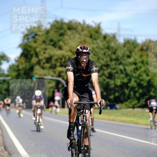 07.09.2025 - 19. Norderstedt Triathlon Michael Burmester http://msf.ph/oto/8843092 07.09.2025 12:57:49 Radfahren 318, 777, 841, 1238, 1317 meine-sportfotos.de