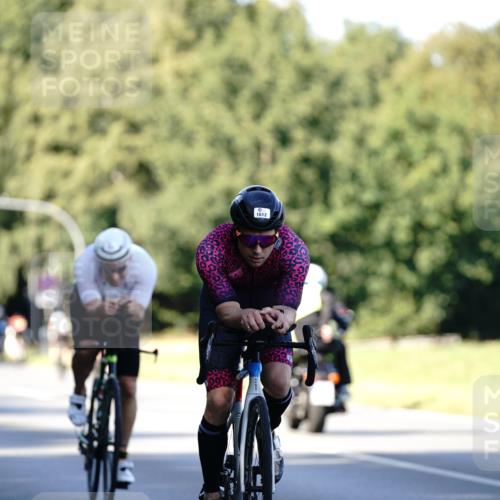 07.09.2025 - 19. Norderstedt Triathlon Michael Burmester http://msf.ph/oto/8843097 07.09.2025 15:52:56 Radfahren 1433, 1582, 1612 meine-sportfotos.de