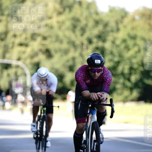 07.09.2025 - 19. Norderstedt Triathlon Michael Burmester http://msf.ph/oto/8843100 07.09.2025 15:52:57 Radfahren 1433, 1582, 1612 meine-sportfotos.de