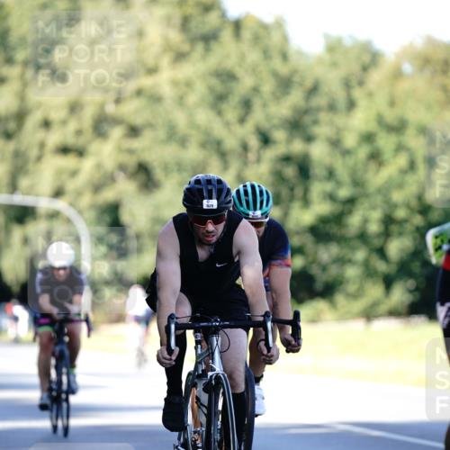 07.09.2025 - 19. Norderstedt Triathlon Michael Burmester http://msf.ph/oto/8843126 07.09.2025 15:53:04 Radfahren 396, 870, 929, 1063, 1095, 1409, 1435, 1452, 1614 meine-sportfotos.de