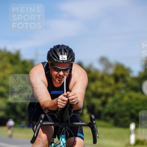 07.09.2025 - 19. Norderstedt Triathlon Michael Burmester http://msf.ph/oto/8843127 07.09.2025 12:57:56 Radfahren 166, 1270 meine-sportfotos.de