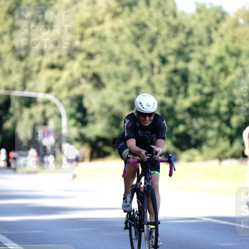 07.09.2025 - 19. Norderstedt Triathlon Michael Burmester http://msf.ph/oto/8843134 07.09.2025 15:53:05 Radfahren 396, 870, 929, 1063, 1095, 1409, 1435, 1452, 1614 meine-sportfotos.de