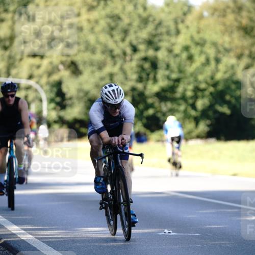 07.09.2025 - 19. Norderstedt Triathlon Michael Burmester http://msf.ph/oto/8843152 07.09.2025 15:53:12 Radfahren 496, 524, 886, 890, 1537, 1584, 1625 meine-sportfotos.de