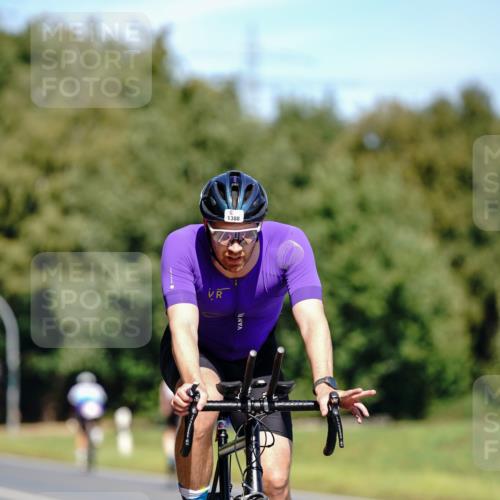07.09.2025 - 19. Norderstedt Triathlon Michael Burmester http://msf.ph/oto/8843153 07.09.2025 12:58:22 Radfahren 1388 meine-sportfotos.de