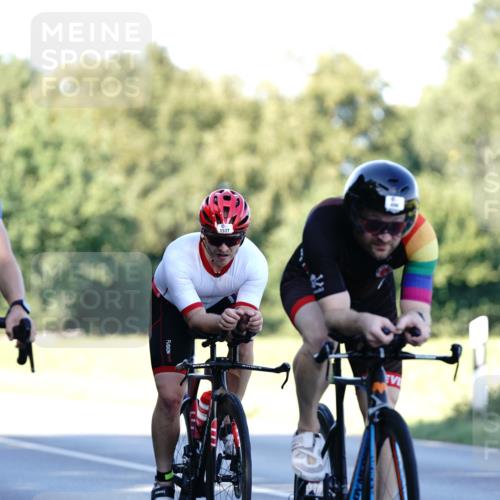 07.09.2025 - 19. Norderstedt Triathlon Michael Burmester http://msf.ph/oto/8843168 07.09.2025 15:53:14 Radfahren 415, 496, 497, 524, 886, 890, 1537, 1584, 1625 meine-sportfotos.de
