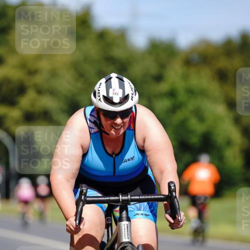 07.09.2025 - 19. Norderstedt Triathlon Michael Burmester http://msf.ph/oto/8843169 07.09.2025 12:58:29 Radfahren 742 meine-sportfotos.de