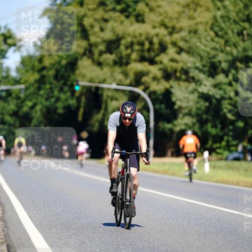 07.09.2025 - 19. Norderstedt Triathlon Michael Burmester http://msf.ph/oto/8843177 07.09.2025 12:58:35 Radfahren 346 meine-sportfotos.de