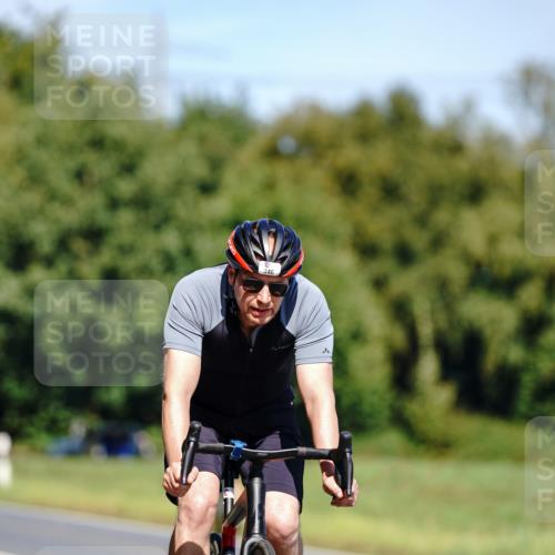 07.09.2025 - 19. Norderstedt Triathlon Michael Burmester http://msf.ph/oto/8843180 07.09.2025 12:58:37 Radfahren 346 meine-sportfotos.de