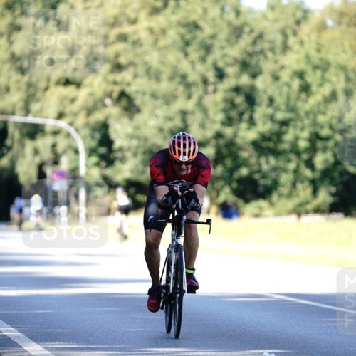 07.09.2025 - 19. Norderstedt Triathlon Michael Burmester http://msf.ph/oto/8843182 07.09.2025 15:53:19 Radfahren 415, 418, 497 meine-sportfotos.de