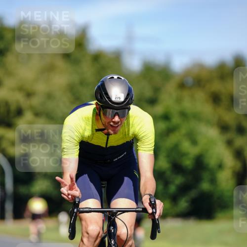 07.09.2025 - 19. Norderstedt Triathlon Michael Burmester http://msf.ph/oto/8843196 07.09.2025 12:58:47 Radfahren 275 meine-sportfotos.de