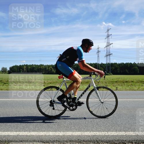 07.09.2025 - 19. Norderstedt Triathlon Michael Burmester http://msf.ph/oto/8843213 07.09.2025 12:36:37 Radfahren 249 meine-sportfotos.de