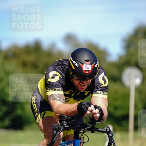 07.09.2025 - 19. Norderstedt Triathlon Michael Burmester http://msf.ph/oto/8843224 07.09.2025 12:58:54 Radfahren 307, 331 meine-sportfotos.de