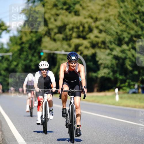 07.09.2025 - 19. Norderstedt Triathlon Michael Burmester http://msf.ph/oto/8843227 07.09.2025 12:58:58 Radfahren 1221, 1360 meine-sportfotos.de