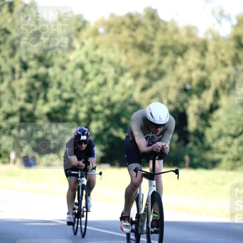 07.09.2025 - 19. Norderstedt Triathlon Michael Burmester http://msf.ph/oto/8843228 07.09.2025 15:53:39 Radfahren 519, 878, 1093 meine-sportfotos.de