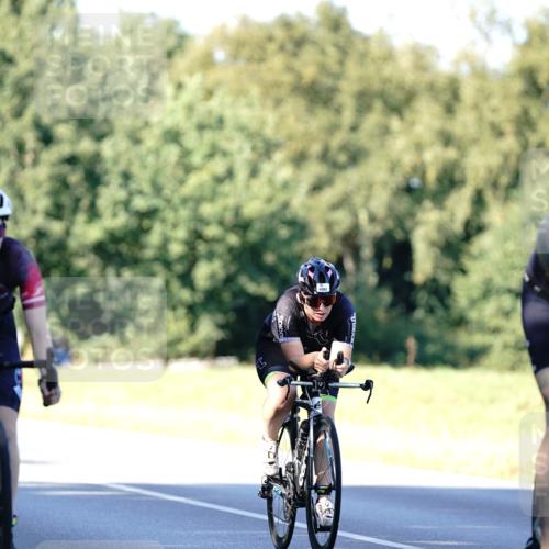 07.09.2025 - 19. Norderstedt Triathlon Michael Burmester http://msf.ph/oto/8843230 07.09.2025 15:53:40 Radfahren 519, 878, 1093, 1620 meine-sportfotos.de