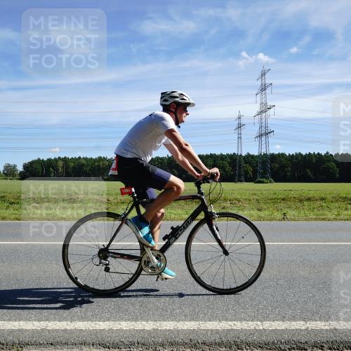 07.09.2025 - 19. Norderstedt Triathlon Michael Burmester http://msf.ph/oto/8843239 07.09.2025 12:36:53 Radfahren 757, 1398 meine-sportfotos.de