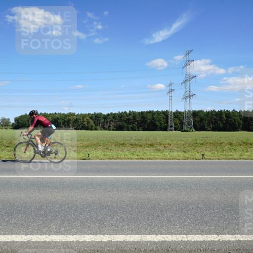 07.09.2025 - 19. Norderstedt Triathlon Michael Burmester http://msf.ph/oto/8843242 07.09.2025 14:42:38 Radfahren 452, 1492, 1495 meine-sportfotos.de